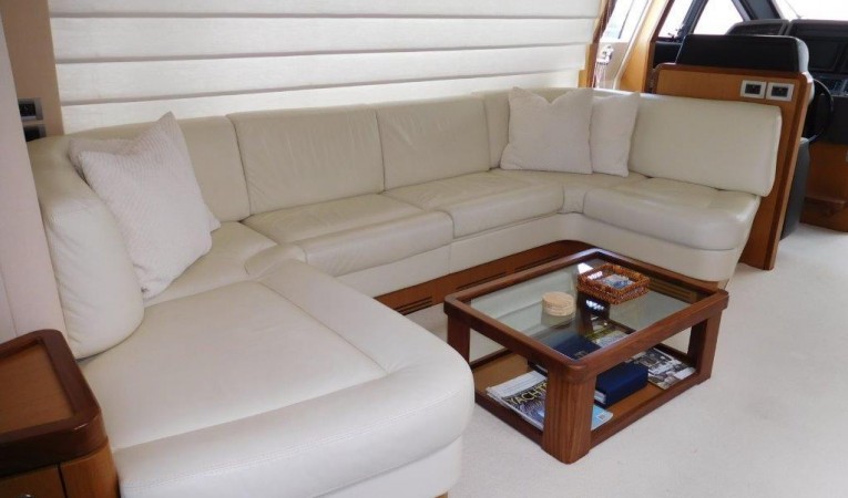 63 Ferretti Yachts Salon - Port Side