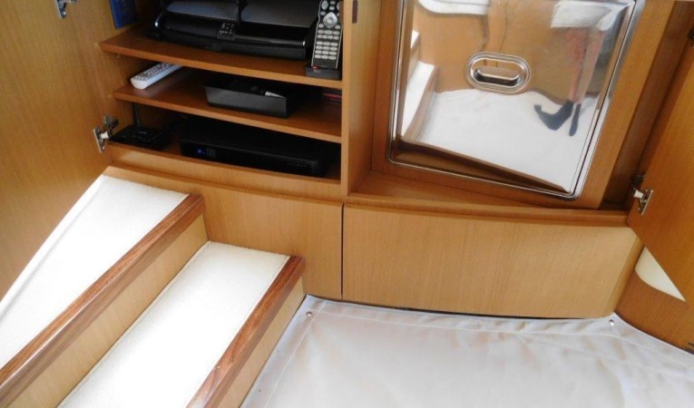 63 Ferretti Yachts Entertainment Center and Drink Cooler