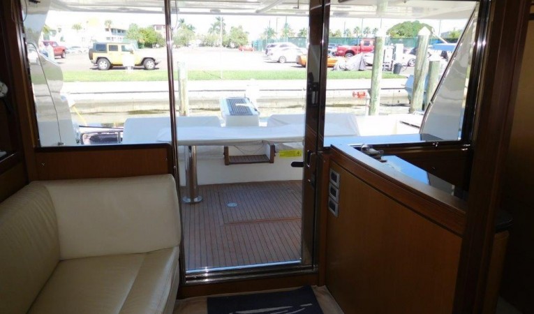 63 Ferretti Yachts Sliding Glass Door Entry to Salon