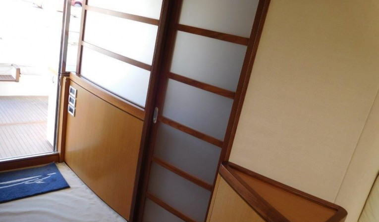 63 Ferretti Yachts Galley/Aft Deck Window and Pocket Door