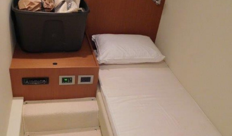 63 Ferretti Yachts Crew Cabin