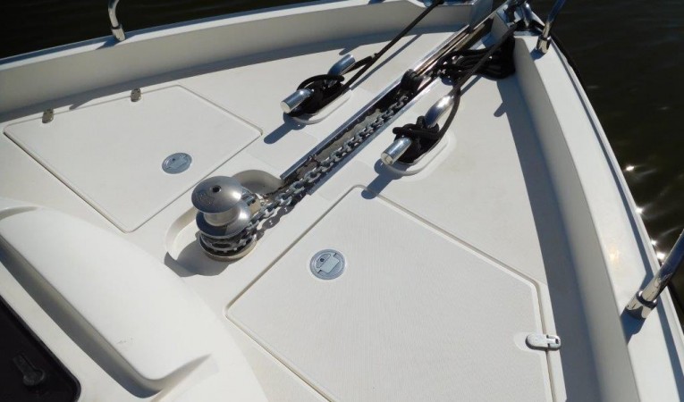 63 Ferretti Yachts Bow Area