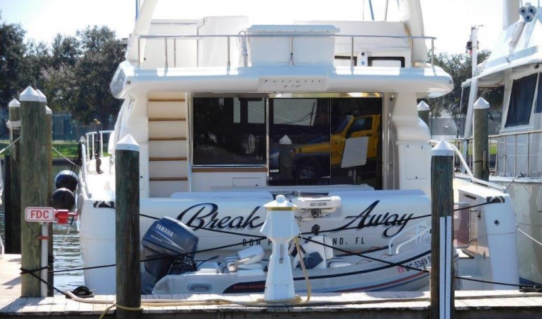 63 Ferretti Yachts Stern Area