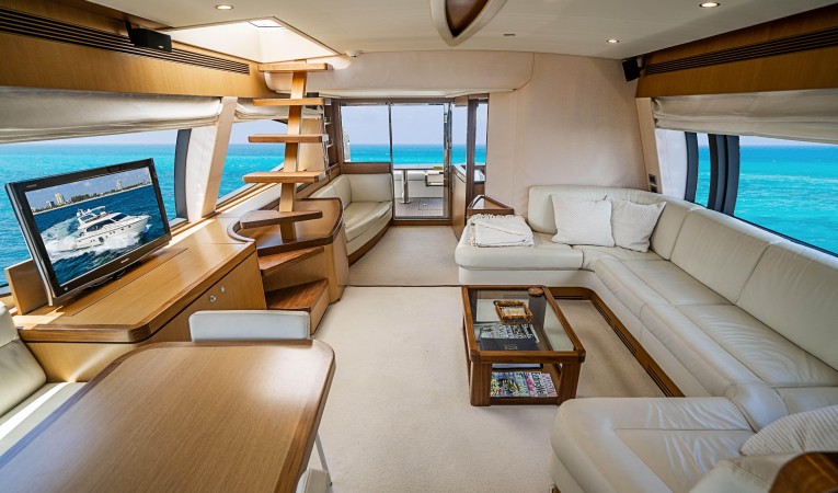63 Ferretti Yachts 