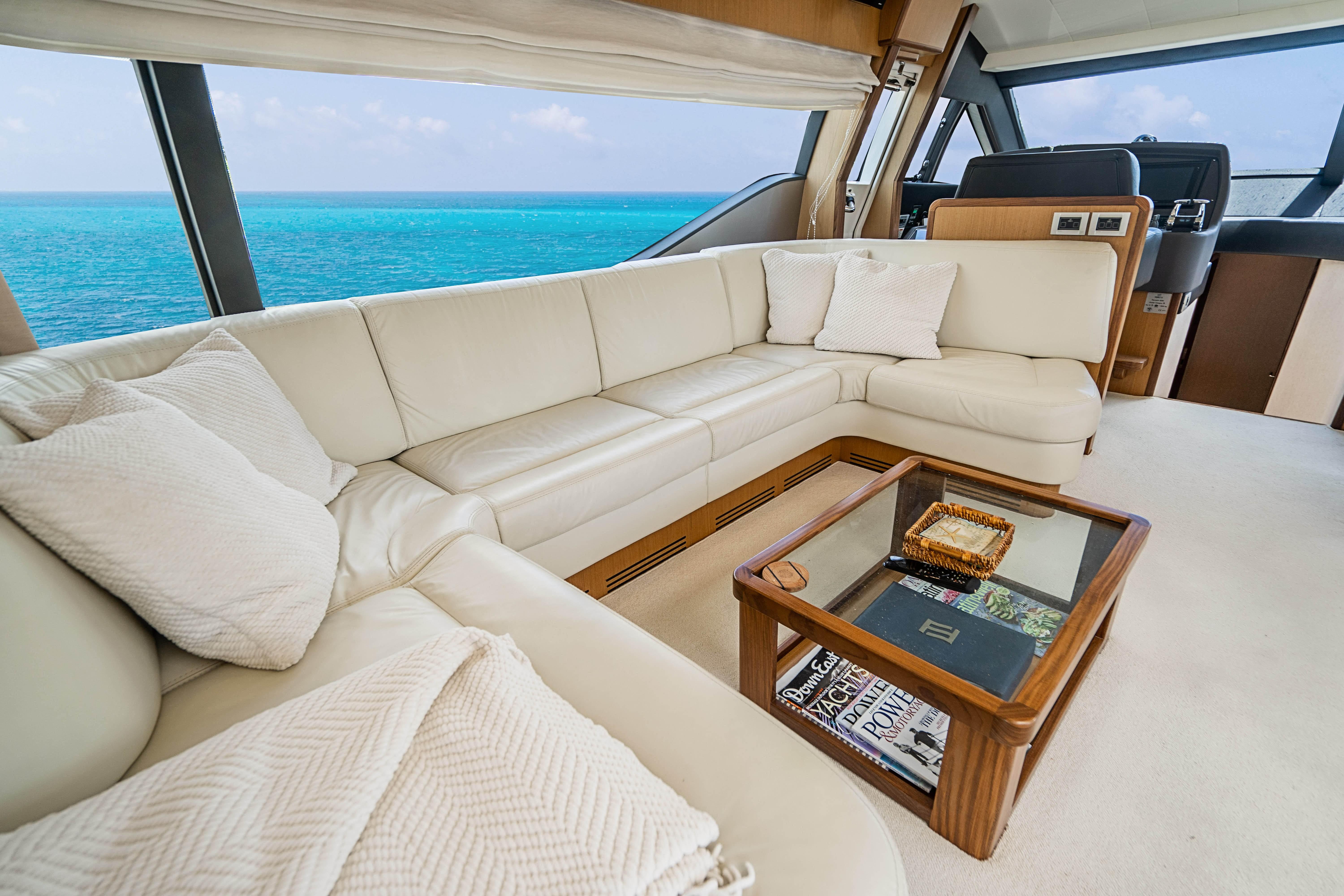 63 Ferretti Yachts 