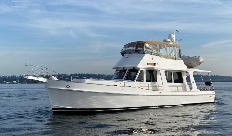 47 Grand Banks 
