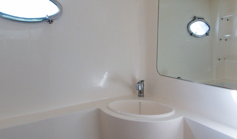 64 Pershing Forward Head