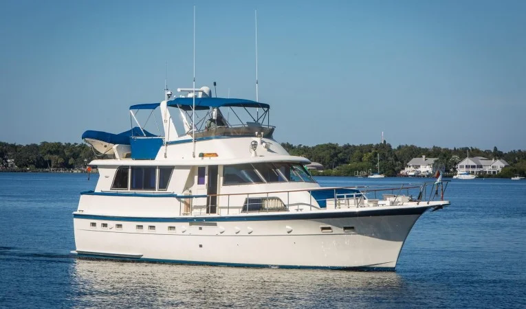 53 Hatteras 