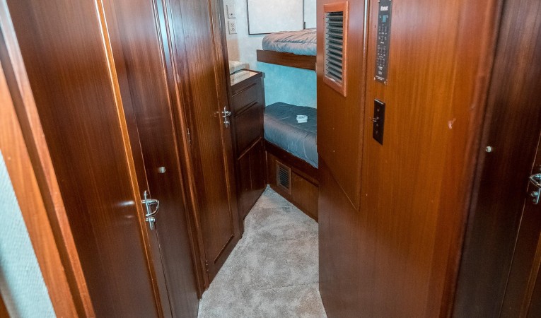 52 Hatteras Companionway to Fwd Stateroom