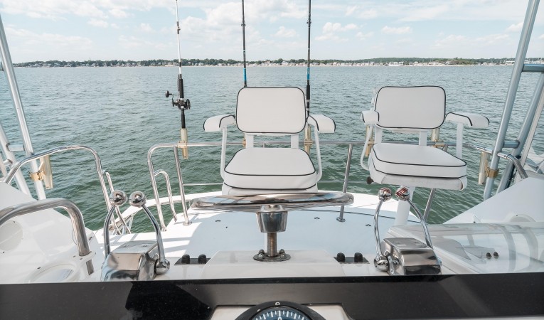 52 Hatteras Helm Seat