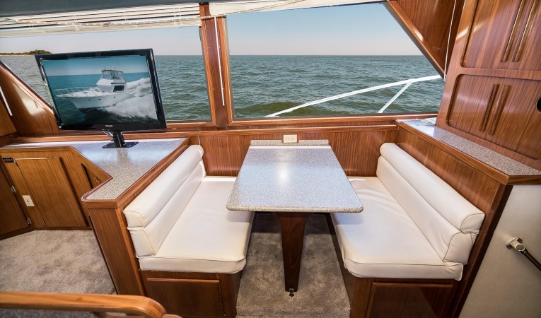 52 Hatteras Dinette