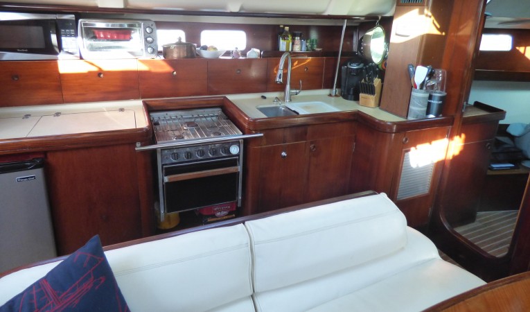 44 Beneteau 