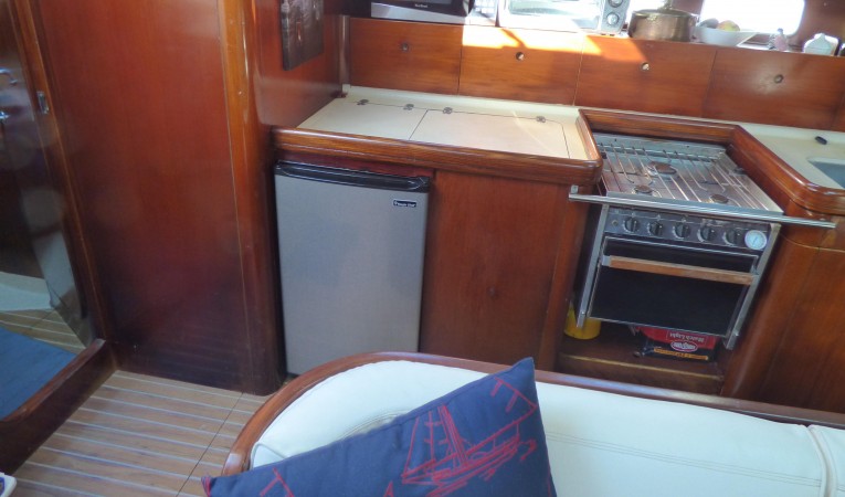 44 Beneteau 