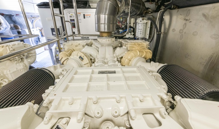 65 Monte Carlo Yachts 