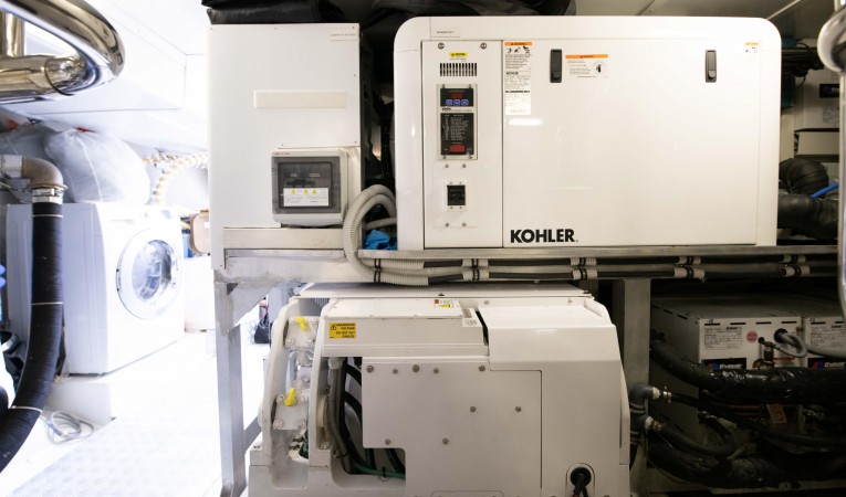 65 Monte Carlo Yachts 