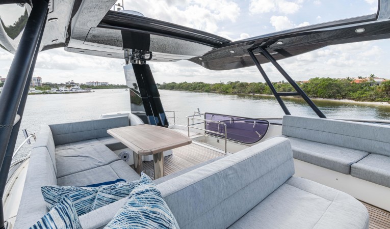 65 Monte Carlo Yachts 