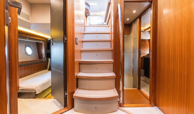 65 Monte Carlo Yachts 