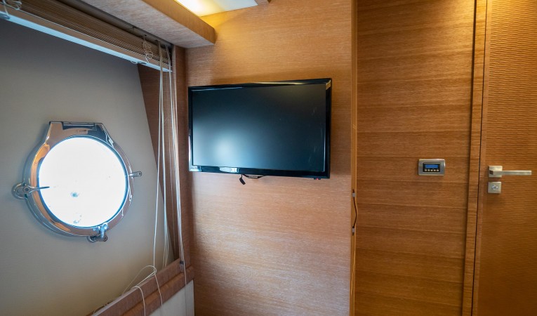 76 Monte Carlo Yachts 