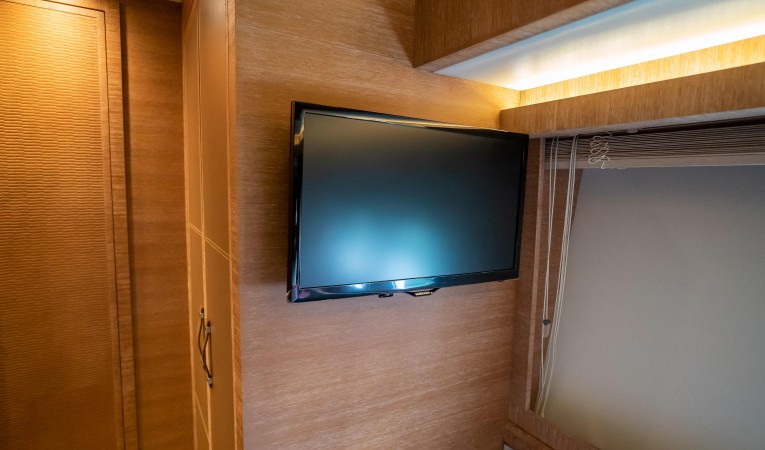 76 Monte Carlo Yachts 