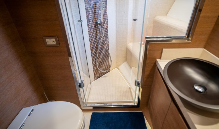 76 Monte Carlo Yachts 