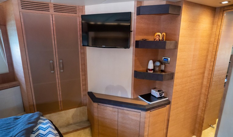 76 Monte Carlo Yachts 