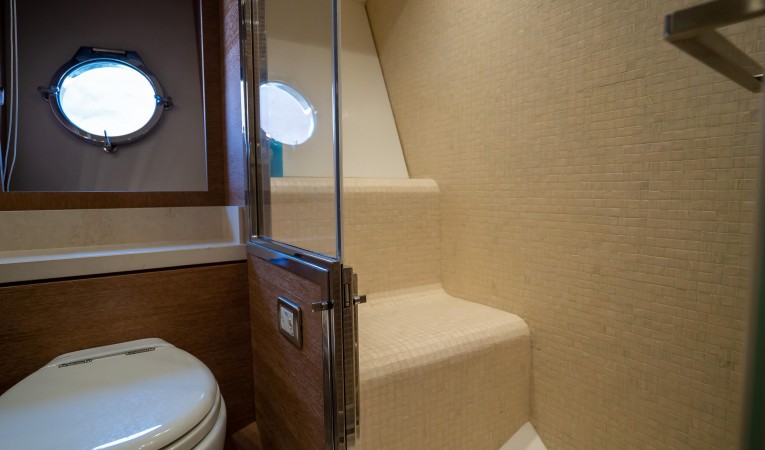 76 Monte Carlo Yachts 