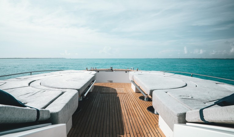 76 Monte Carlo Yachts 