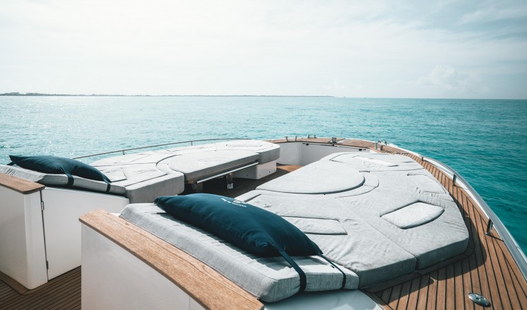 76 Monte Carlo Yachts 