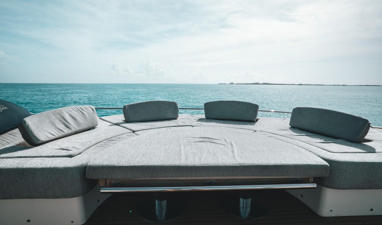 76 Monte Carlo Yachts 