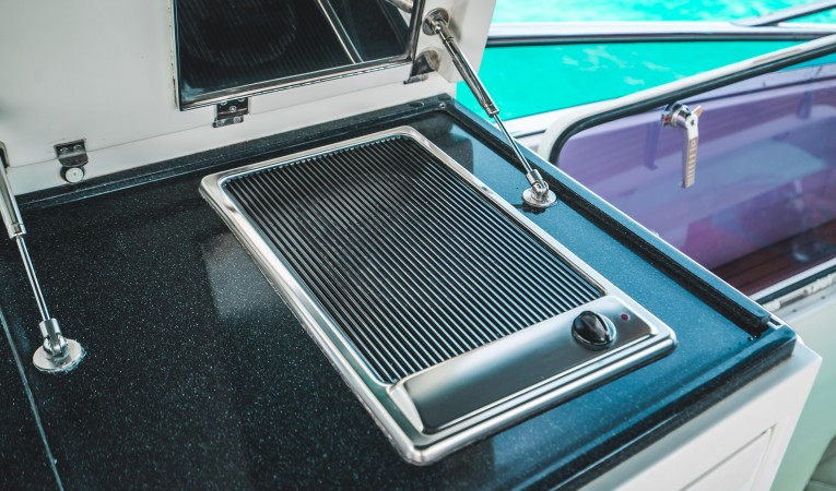 76 Monte Carlo Yachts 