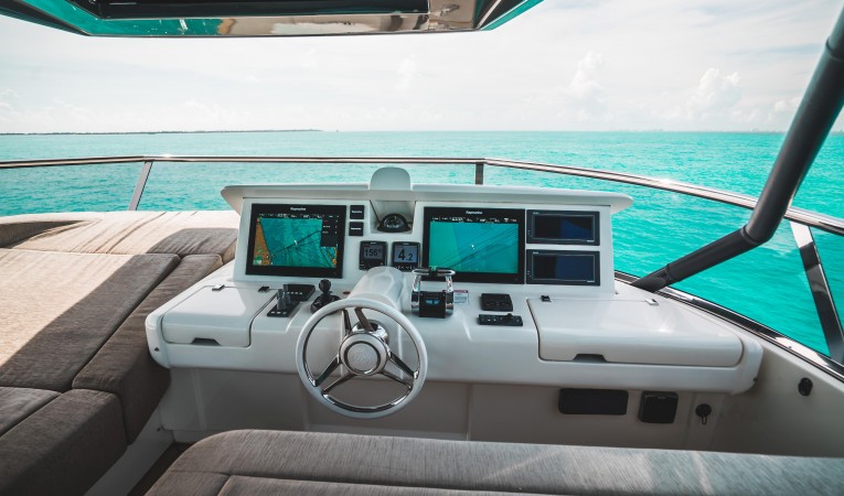 76 Monte Carlo Yachts 