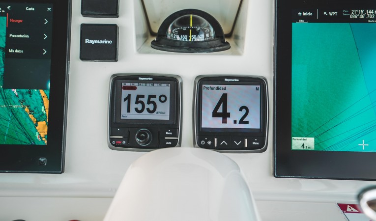 76 Monte Carlo Yachts 