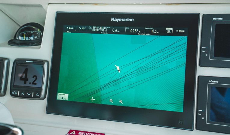 76 Monte Carlo Yachts 