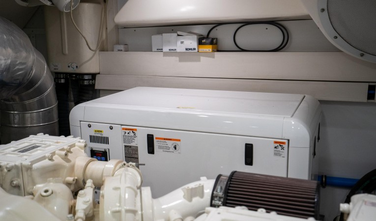 76 Monte Carlo Yachts 