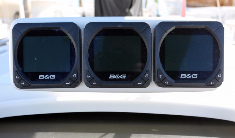 40 C&C Companion Way Electronic