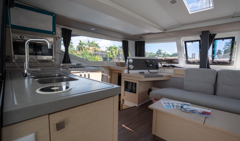 40 Fountaine Pajot 
