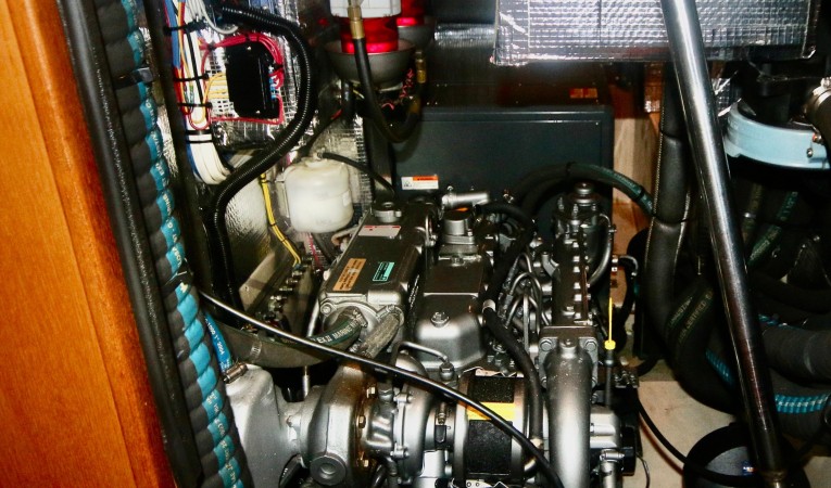 45 Island Packet Yanmar 54Hp engine
