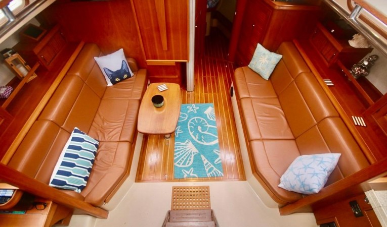 45 Island Packet Salon from companionway