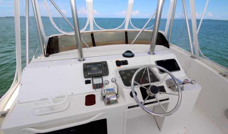 35 Ocean Yachts Flybridge 2
