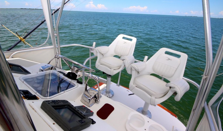 35 Ocean Yachts Flybridge 3