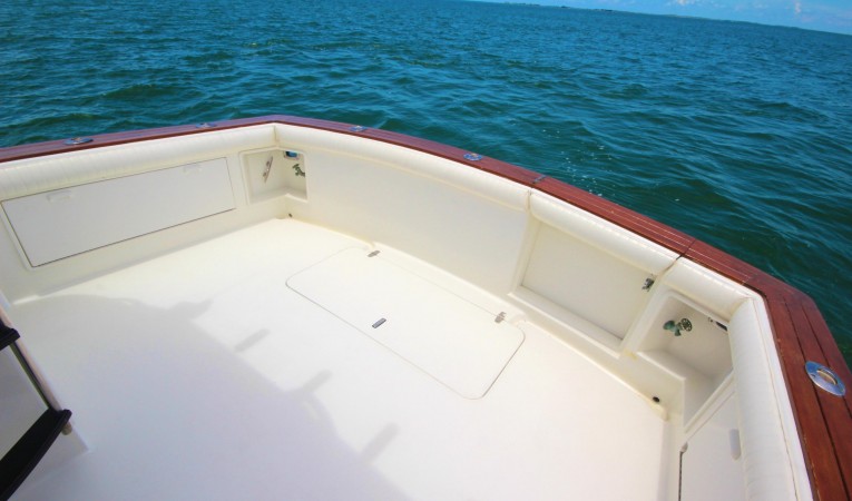 35 Ocean Yachts Cockpit 2