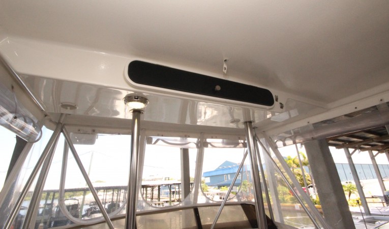 35 Ocean Yachts Flybridge Hard Top