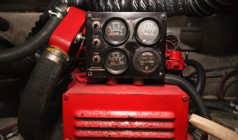 35 Ocean Yachts Generator