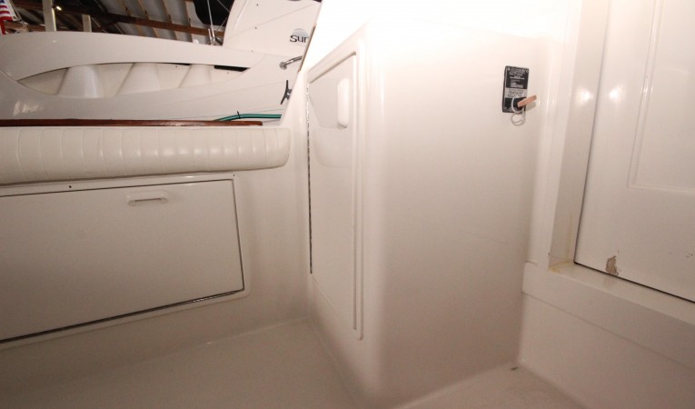 35 Ocean Yachts Cockpit Locker