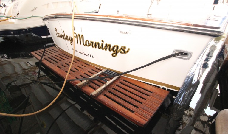 35 Ocean Yachts Swim Platform