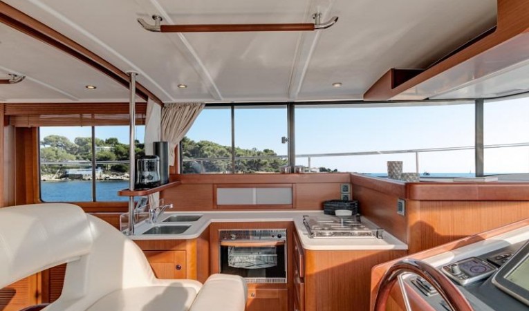 44 Beneteau 