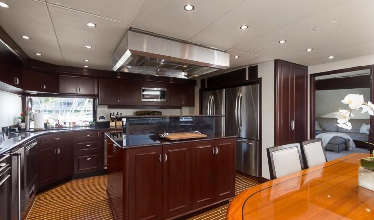 120 Platinum Country Kitchen