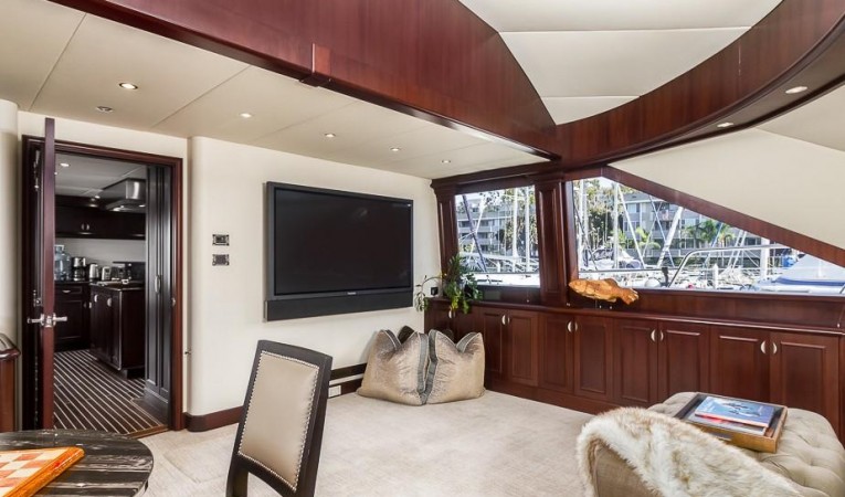 120 Platinum VIP / Master Lounge