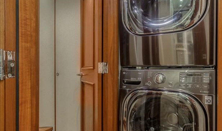 120 Platinum New Washer & Dryer