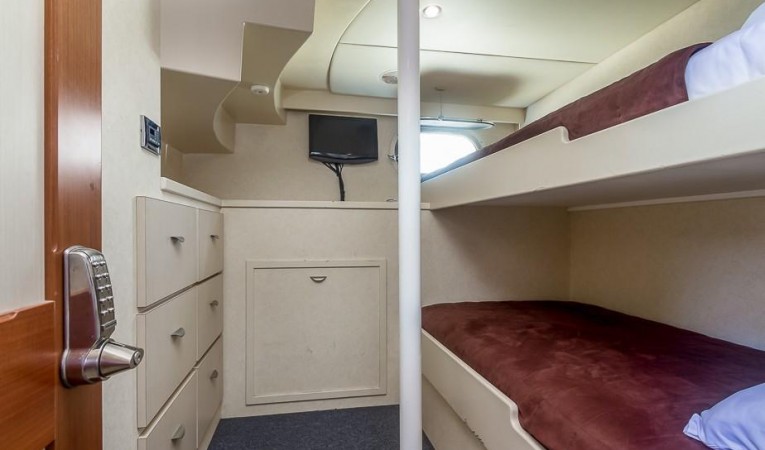 120 Platinum Crew Cabin